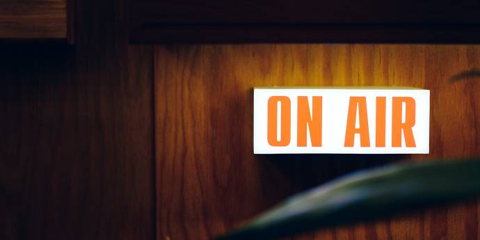 On air lighted sign