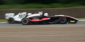 Batterton moves into second as Boardroom Table rankings shift