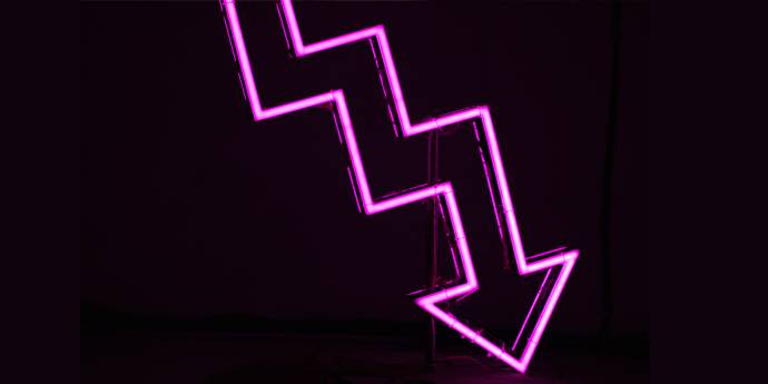 Purple neon lightning bolt with arrow head pointing down 