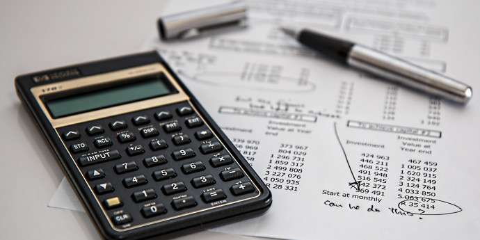 Calculator accounting tax
