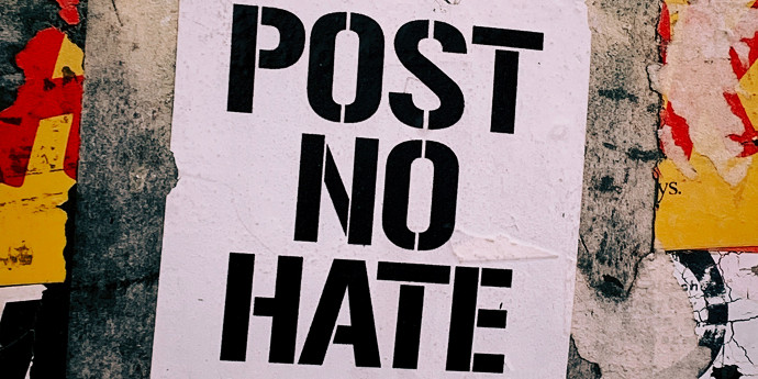 Post no hate sign