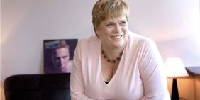 What I'm reading - Glenda Hughes 