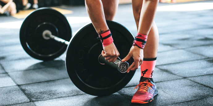 person going to lift a weights