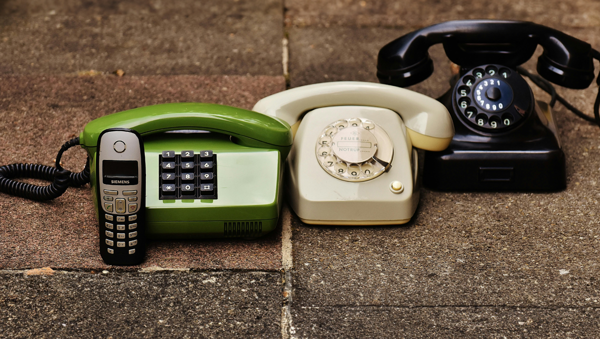 The generations holding a hand at the table | IoD NZ