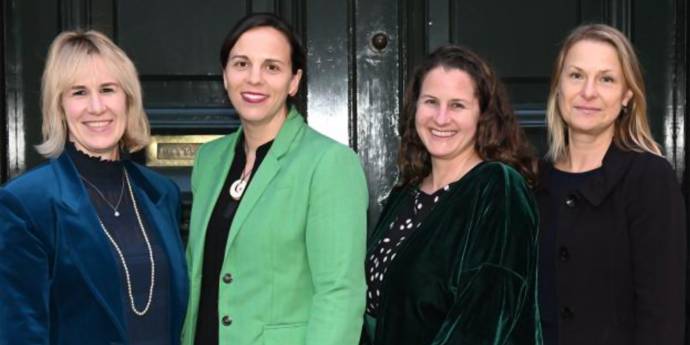 Female Dunedin directors & IoD Branch Manager