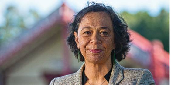 Amokura Panoho in front of Marae. 