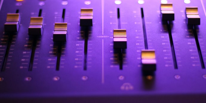 purple sound button